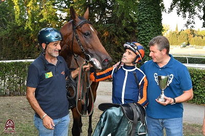 Con allungo superiore Vengo Anch'Io con Vargiu si afferma nel Premio Stanislav Poniatowski al Visarn